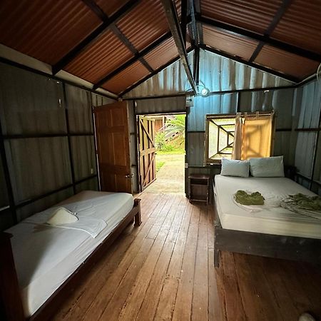 Sukia Hostel Drakes Bay Eksteriør bilde